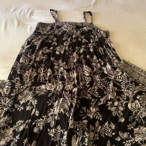 Women’s flow-y jumpsuit